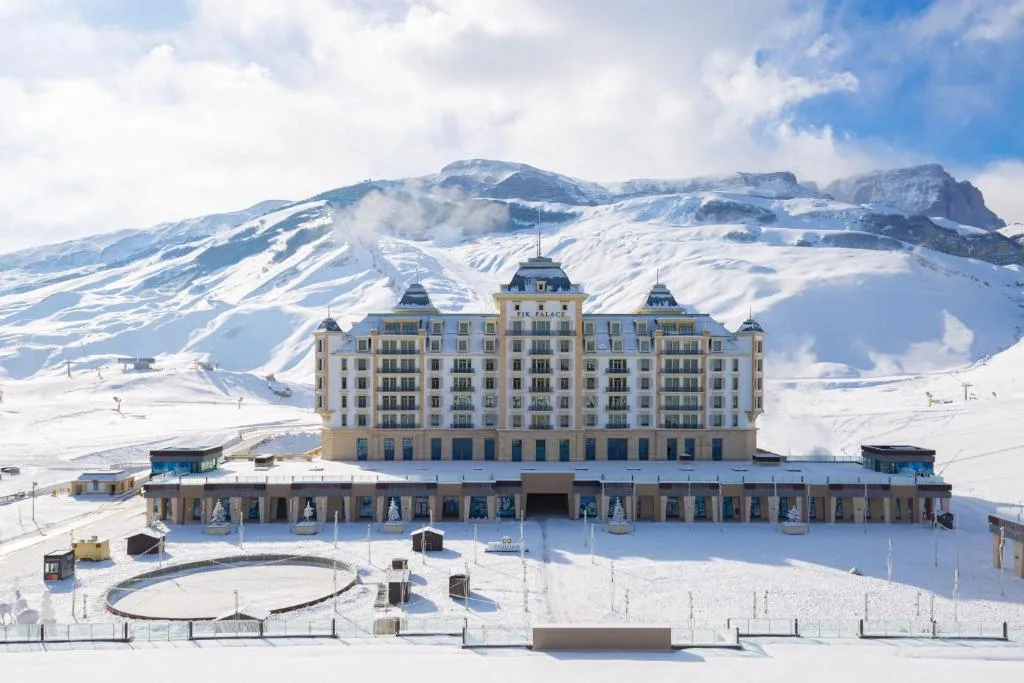 Azerbaijan - Gabala-Shadag-Ski-Resort