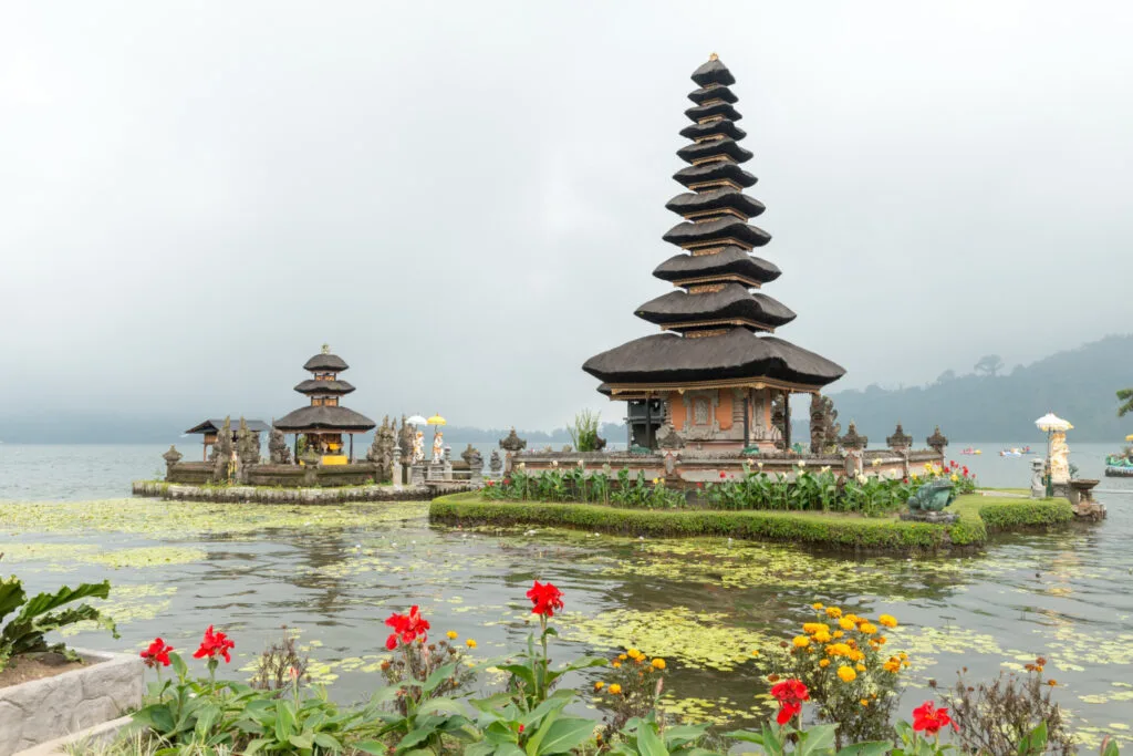 Bali - Water temple at Bratan lake