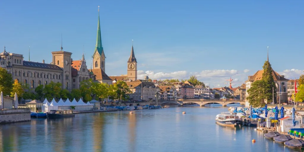 Swiss - Building Boats Zurich Cityscape