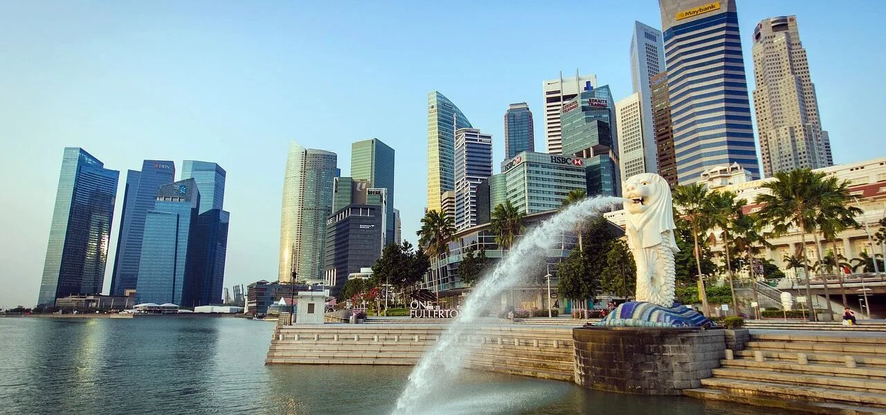 Singapore - Statue Fountain City